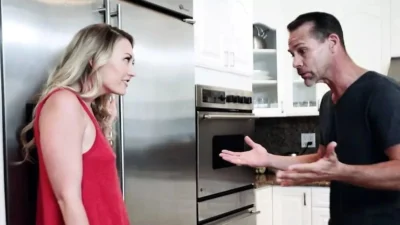 Cute Blonde Bounces Her Booty On Stepdaddy’s Lap