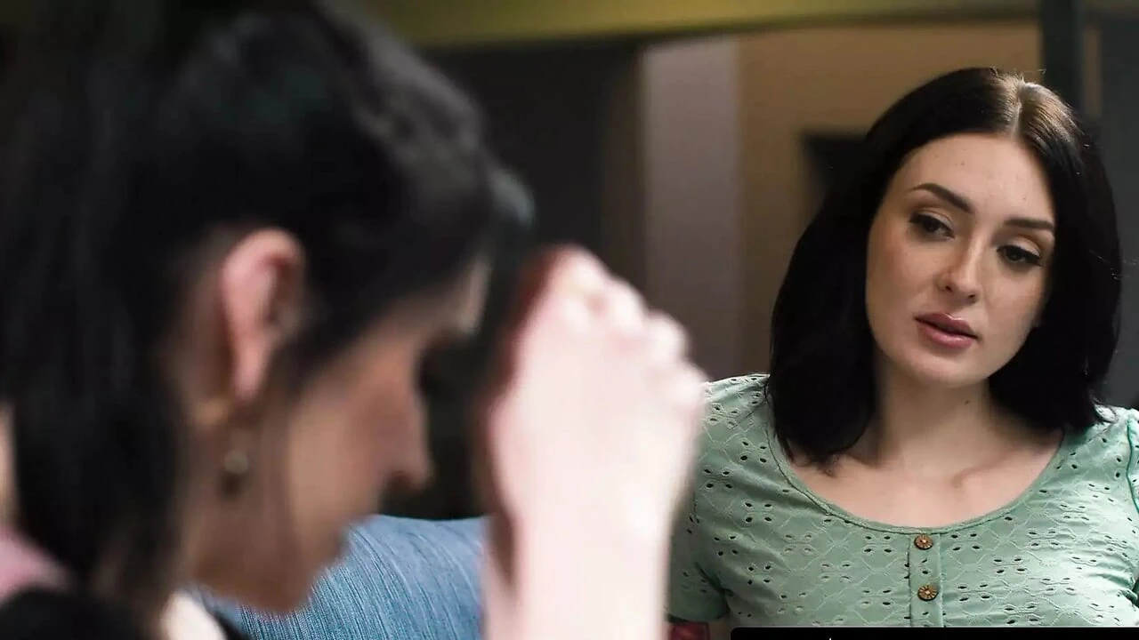 MODERN-DAY SINS – Pregnant Wife Wants Prenatal Instructor Anna de Ville To Fuck Husband Seth Gamble